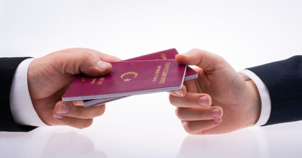 Buying a house in Turkey for citizenship – legal process