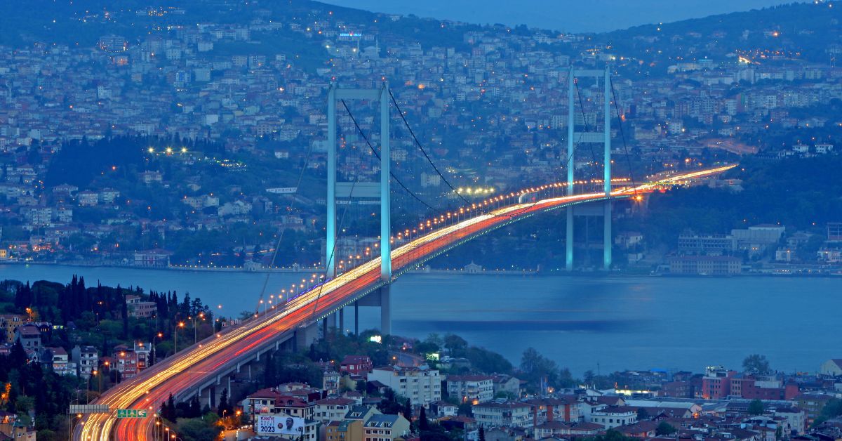 درامد روزانه دلاری از Airbnb در استانبول: ملک شما، ATM دلارساز!